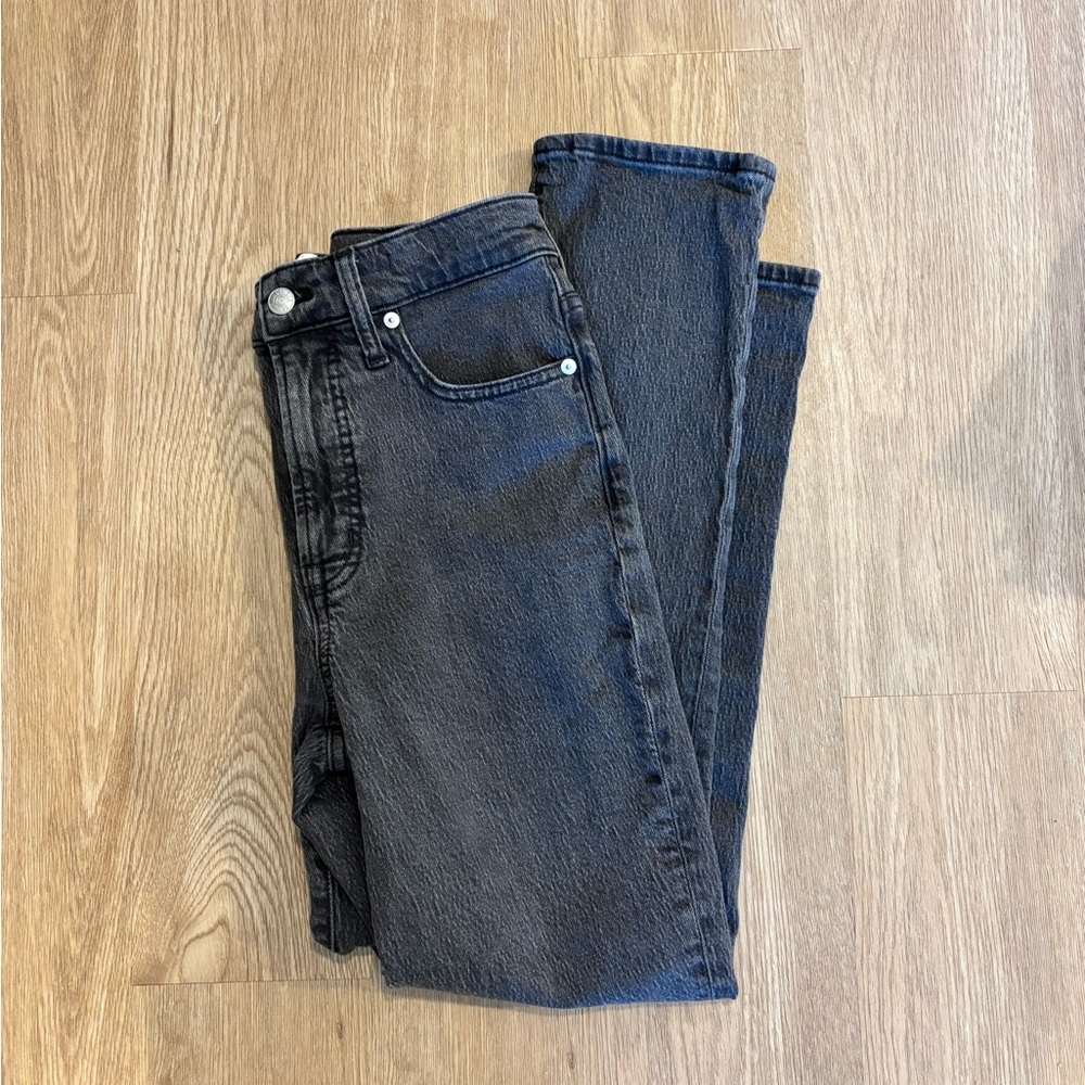 Madewell Straight Leg Jeans in Washed Black
